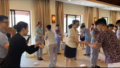 三亞亞龍灣五號(hào)度假別墅酒店工會(huì)開展服務(wù)禮儀強(qiáng)化實(shí)訓(xùn)暨攝影攝像服務(wù)