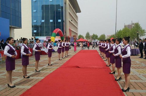 婉婉有儀 彬彬有禮 山東省城市服務(wù)技師學(xué)院城院禮儀隊(duì)與攝影攝像服務(wù)